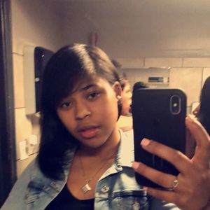 Meet your Posher, Loyal